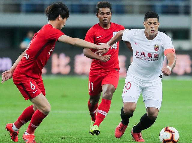  德甲外援政策改革引发俱乐部集体抗议  