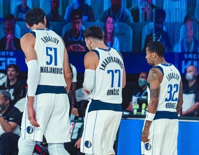  国王福克斯三双，率队横扫活塞止颓势  